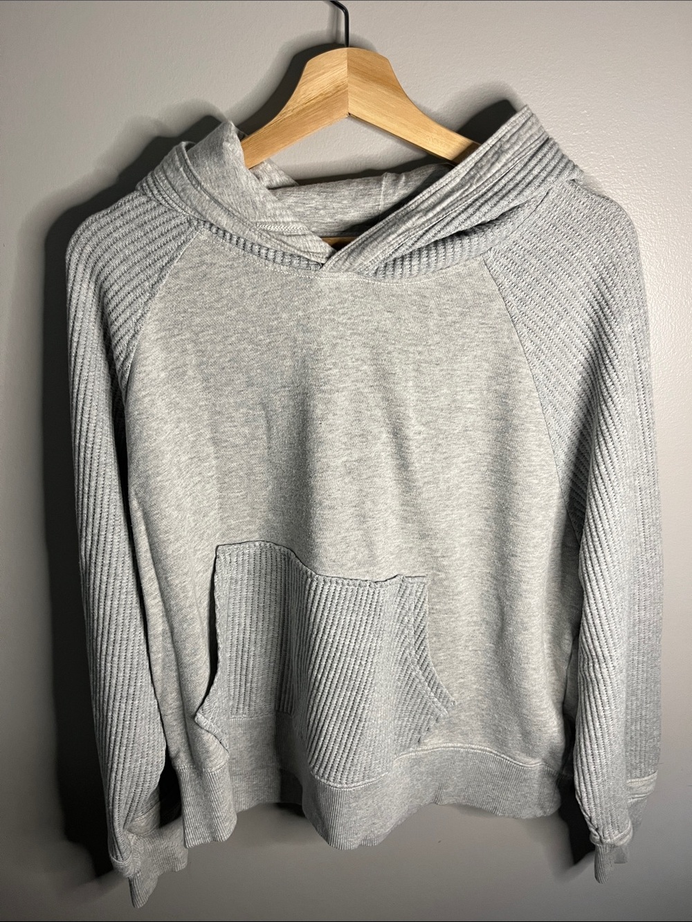 Aerie womens hoodie size medium